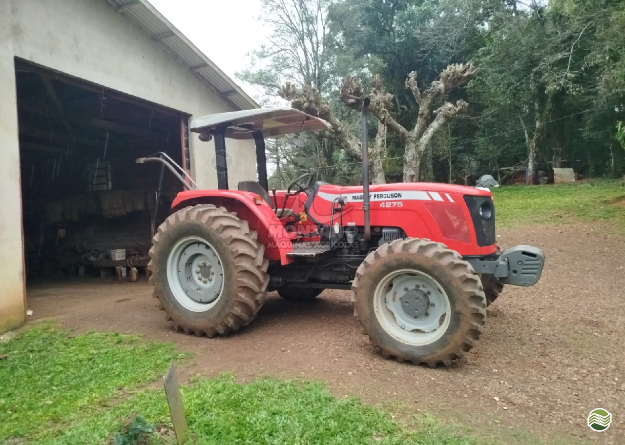 TRATOR MASSEY FERGUSON MF 4275 Tração 4x4 Montano Máquinas Agrícolas LAGOA VERMELHA RIO GRANDE DO SUL RS